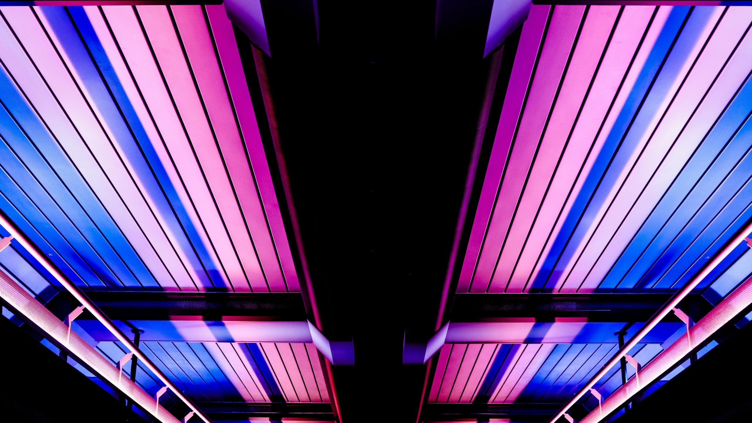 thor-alvis-lSQH9OlcNK4-unsplash EU compliant tanning at Glow Tanning and Beauty, Chelmsford's 0.3 safety standard sunbeds